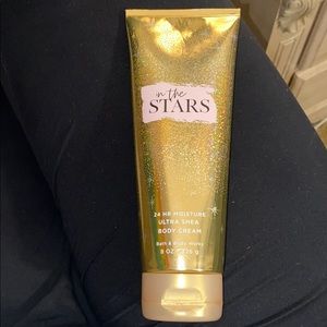 In the STARS B&BW Lotion //